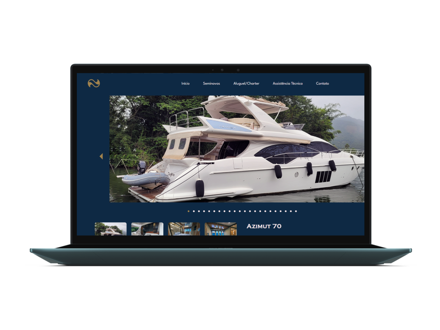 Monitor com a pagina de compras de Iates, revelando a foto de um dos modelos no site da Yachtprime. 